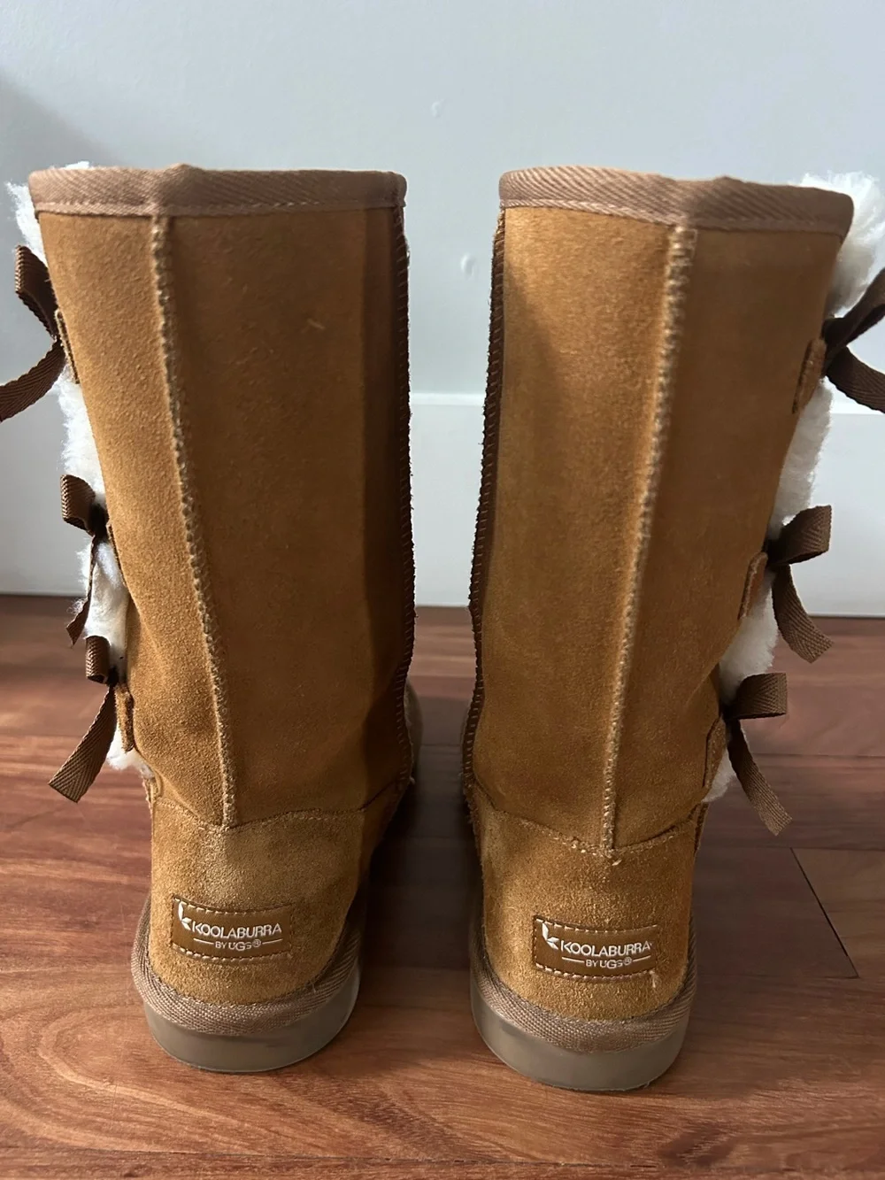 Koolaburra by UGG Victoria Tall Boots Kids Size 3 Chestnut Brown Like New Cozy